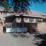 Extension 9.  3 Bed Townhouse for Rent.