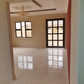 Gaborone. Tsholofelo East. 4 Beds for Sale.
